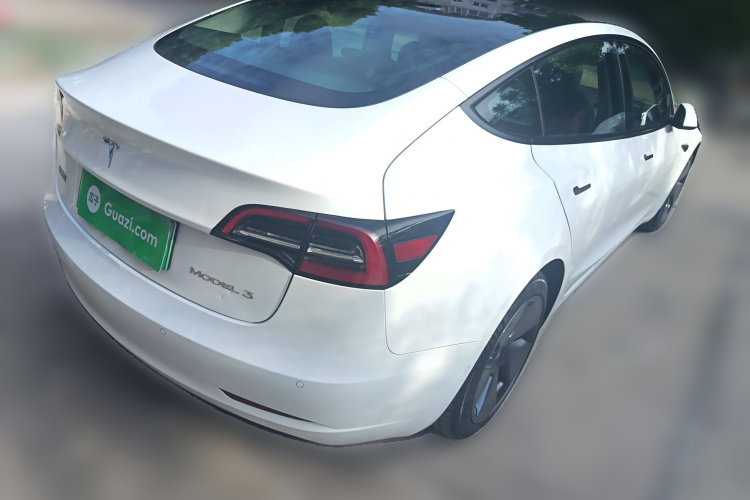 特斯拉 Model 3 2021款 标准续航后驱升级版车身外观6005