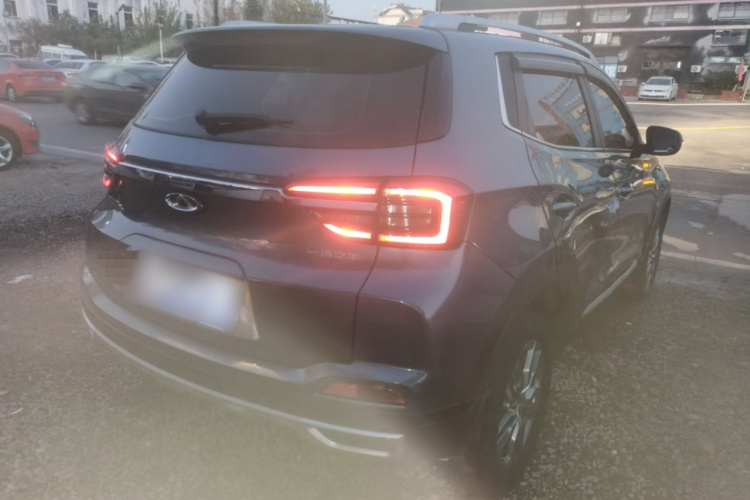 奇瑞 瑞虎5x 2019款 HERO 1.5L CVT时尚版车身外观7