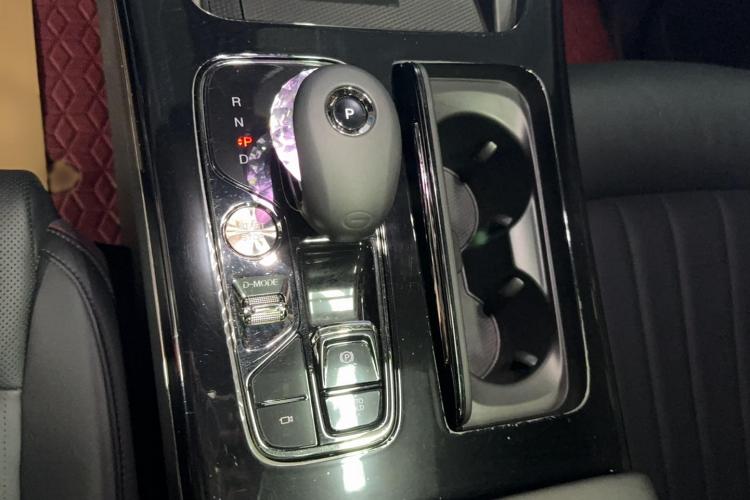 广汽传祺 传祺M8 2023款 宗师系列 双擎 旗舰版局部细节18