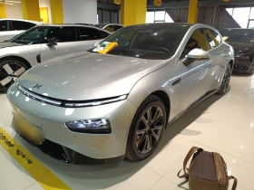 小鹏P7 2022款 480E+