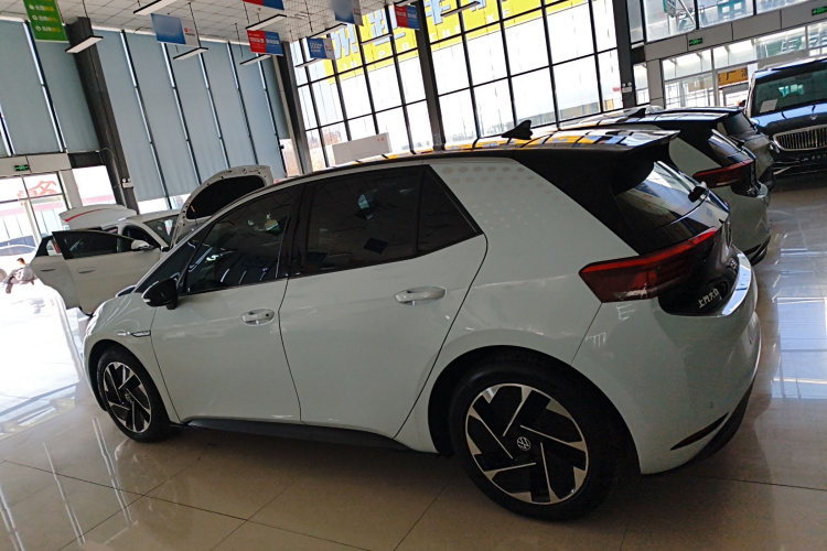 大众ID.3 2023款 升级款 纯净智享版车身外观4