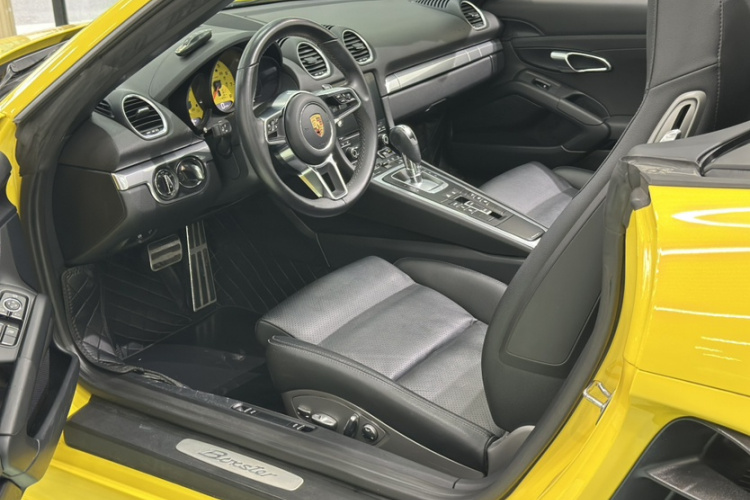 保时捷718 2018款 Boxster 2.0T中控内饰7005