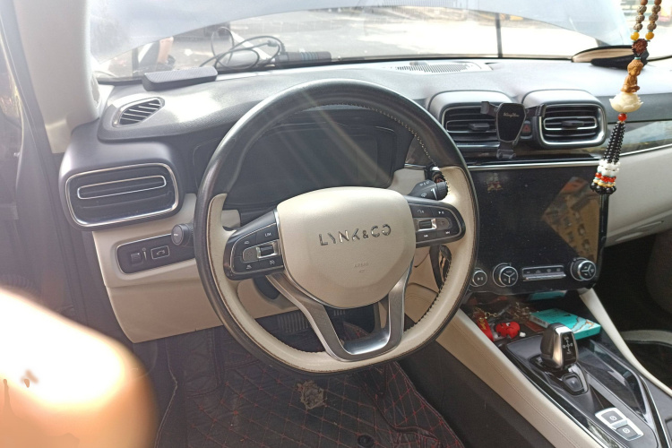 领克02 2018款 1.5T DCT两驱耀Pro版 国V局部细节13