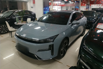 吉利银河 银河L6 2024款 125km PLUS 龙腾版