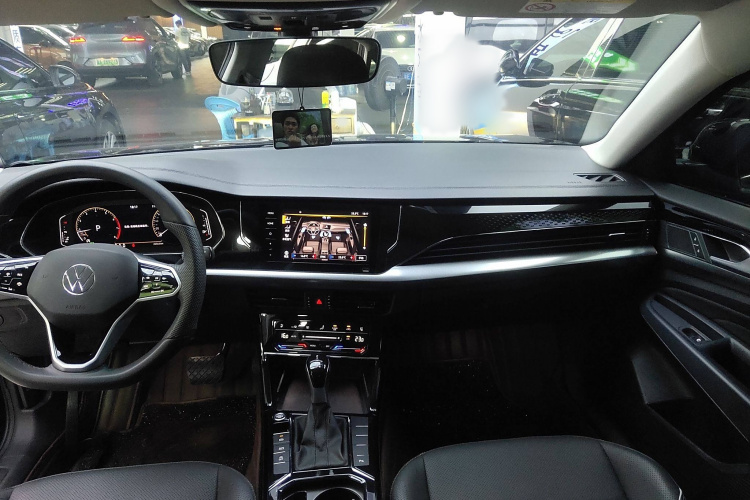 大众 帕萨特 2024款 330TSI 星空精英版中控内饰7002