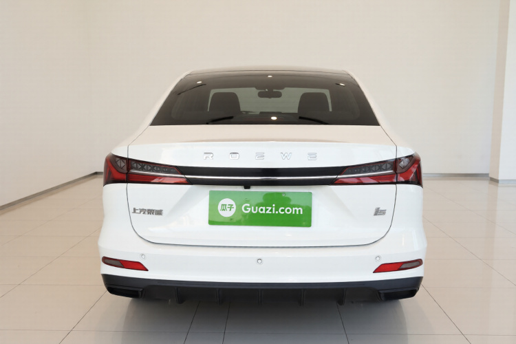 荣威i5 2023款 1.5L 手动舒享版车身外观6