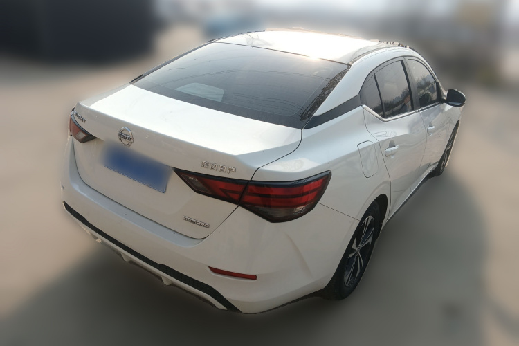 日产 轩逸 2020款 1.6L XL CVT悦享版车身外观7