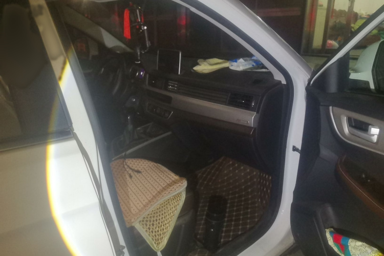 东风风行 风行T5 2022款 盛世款 1.6L 手动筑梦版五座局部细节9005