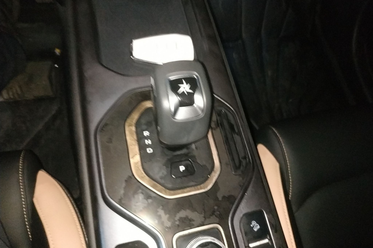 吉利汽车 吉利icon 2025款 玲珑 1.5TD 金喜版局部细节18