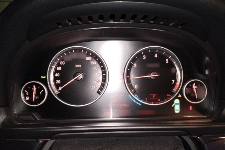 宝马5系 2014款 520Li 典雅型局部细节14