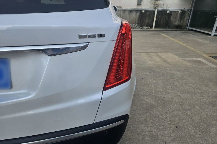 凯迪拉克XT5 2018款 28T 四驱豪华型车身外观6011