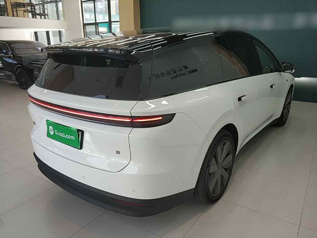 理想汽车 理想i8 2025款 标准版(4)