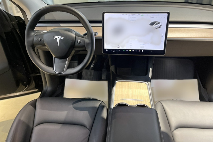 特斯拉 Model Y 2021款 标准续航后驱版局部细节16