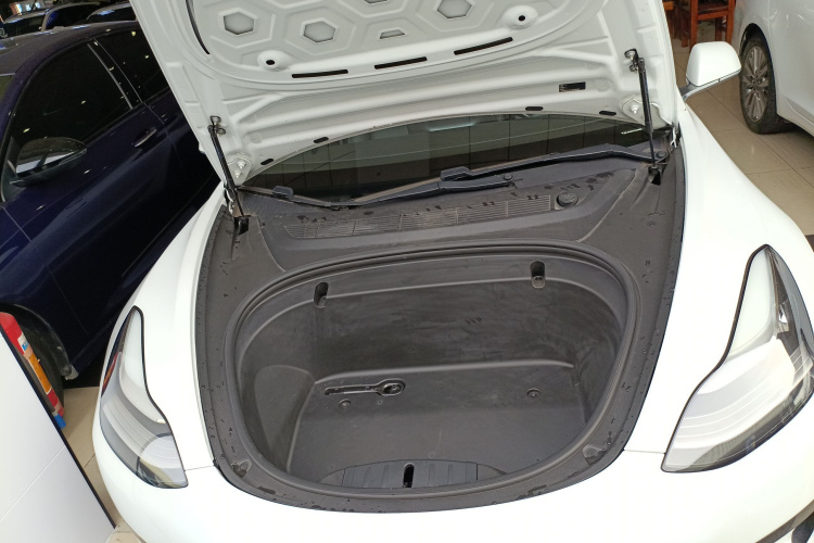 特斯拉 Model 3 2020款 改款 标准续航后驱升级版局部细节24