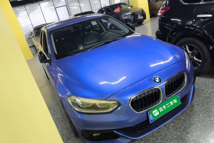 宝马1系 2017款 118i 运动型车身外观3