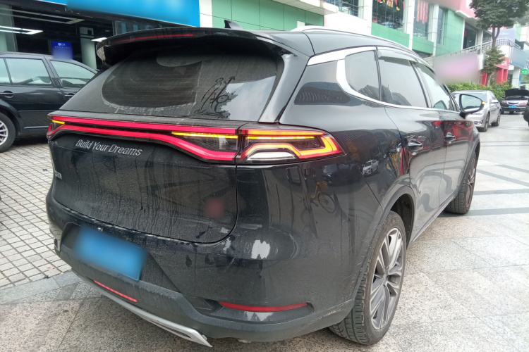 比亚迪 唐 2018款 2.0T 自动智联尊荣型 7座 国V车身外观6005