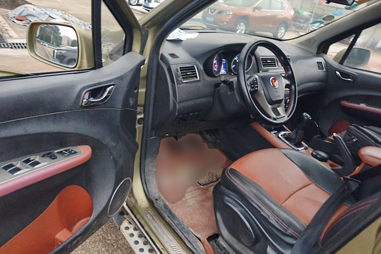 东风风行 景逸X5 2015款 1.6L 手动尊享型中控内饰20