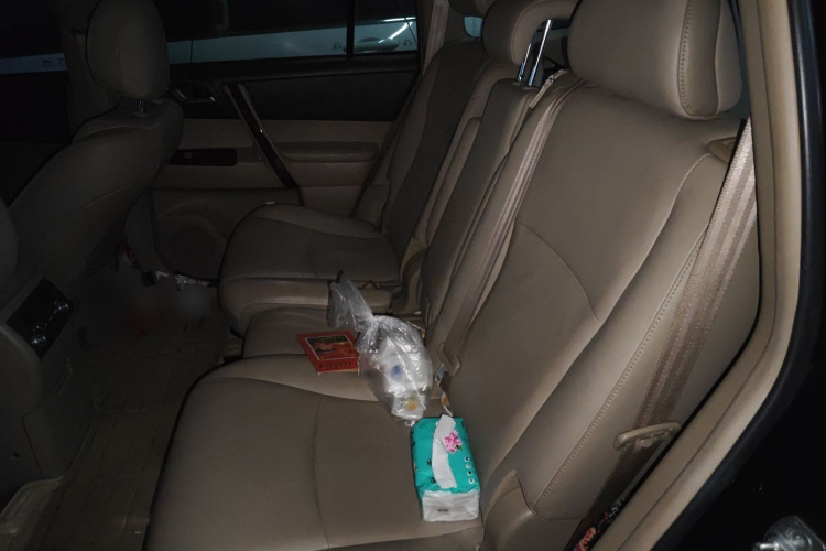 丰田 汉兰达 2012款 2.7L 两驱7座豪华版中控内饰21