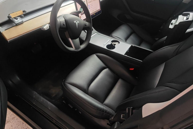 特斯拉 Model 3 2022款 后轮驱动版局部细节19