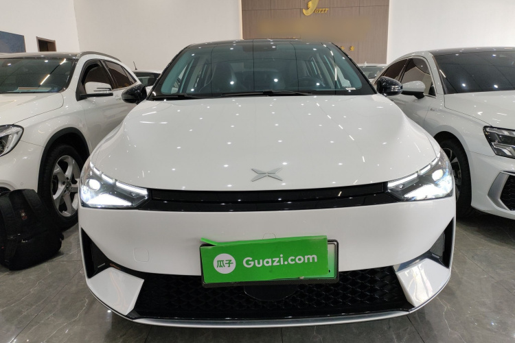 小鹏P5 2021款 550G车身外观2