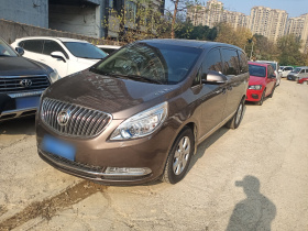 别克GL8 2014款 3.0L XT豪华商务旗舰版