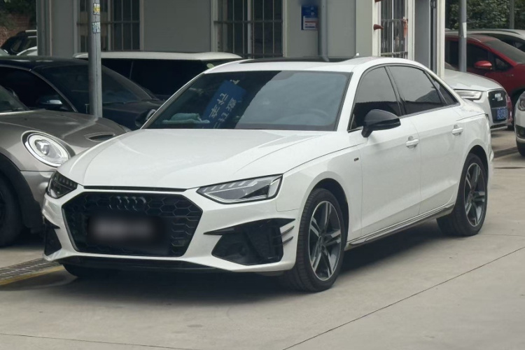奥迪A4L 2022款 40 TFSI 豪华动感型车身外观6008