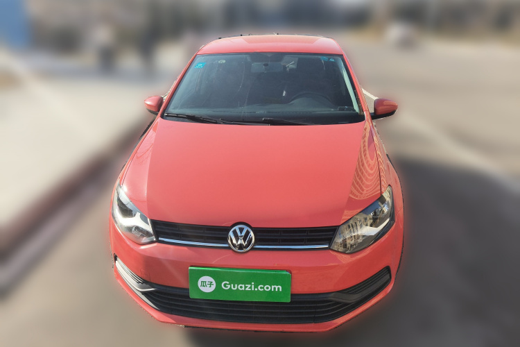 大众 Polo 2014款 1.4L 手动风尚版车身外观2