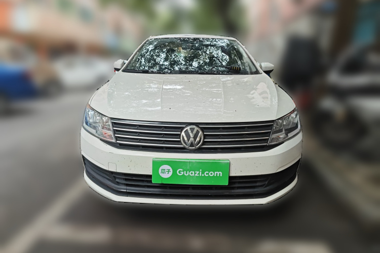 大众 朗逸 2018款 经典 1.5L 自动风尚版 国VI车身外观2