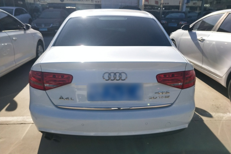 奥迪A4L 2013款 30 TFSI 自动舒适型车身外观6