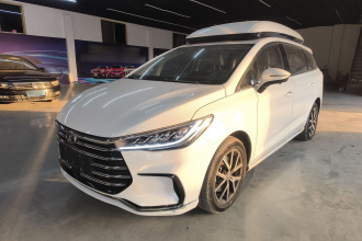 比亚迪 宋MAX新能源 2022款 DM-i 105KM 行政版