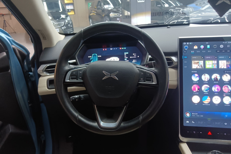 小鹏G3 2020款 520i 智享版中控内饰13