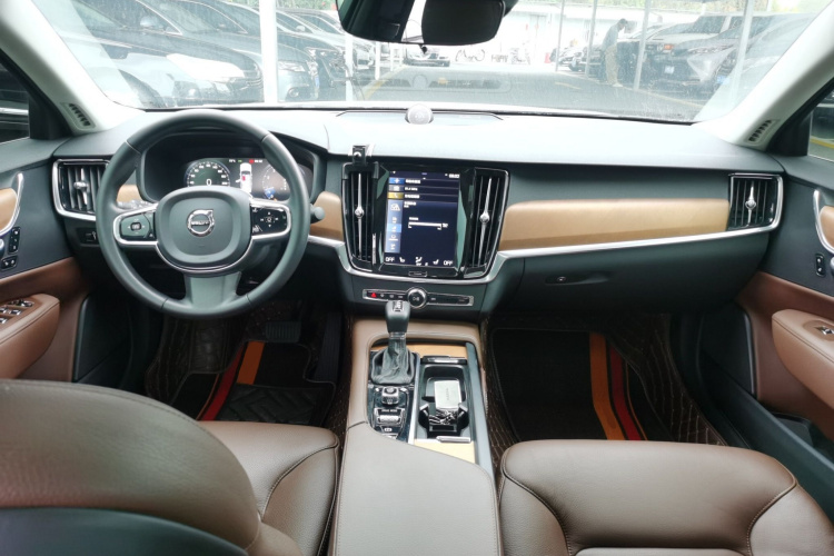 沃尔沃S90 2020款 改款 T5 智逸豪华版中控内饰12