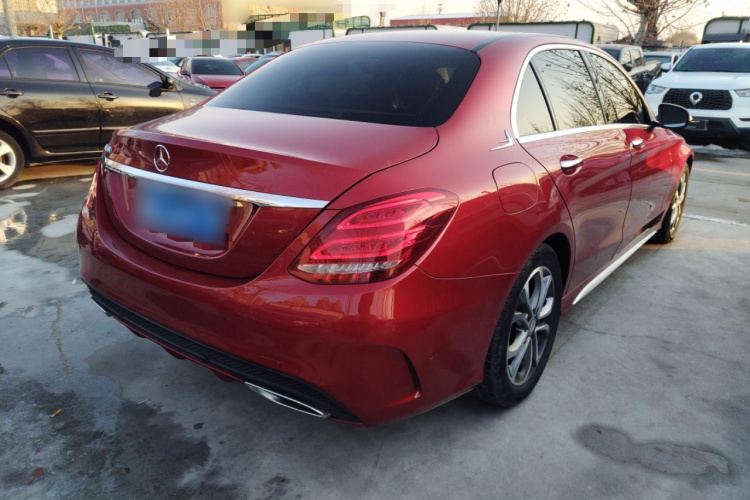 奔驰C级 2016款 C 180 L 运动型车身外观7