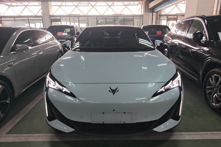 ARCFOX极狐 极狐 阿尔法S5 2024款 560MAX 185kW车身外观2