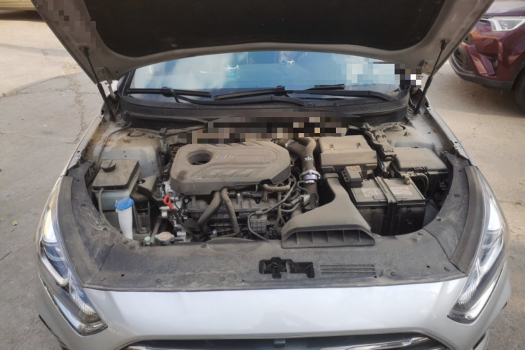 现代 索纳塔 2018款 2.0T TOP旗舰型 国V局部细节24