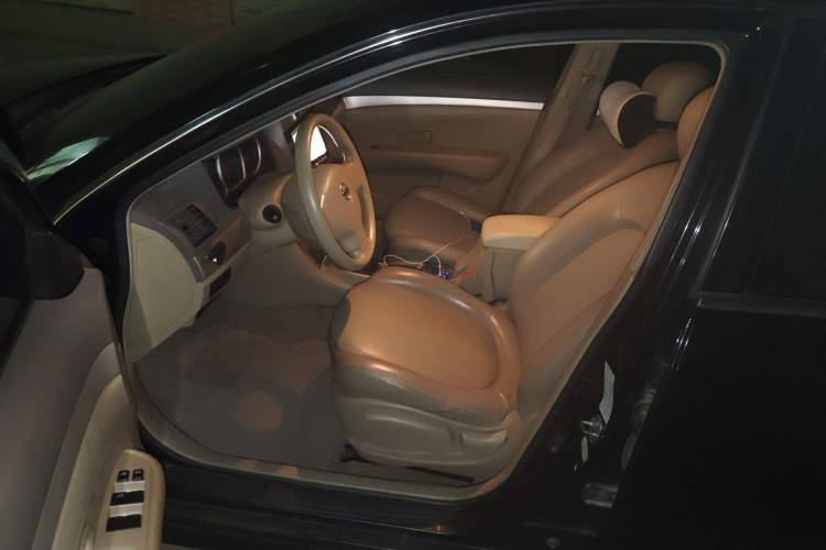 日产 轩逸 2016款 经典 1.6XE 自动舒适版中控内饰20