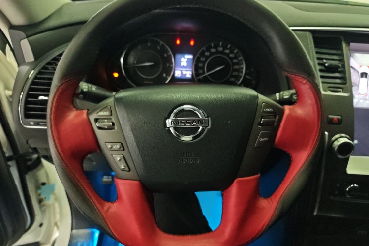 日产 途乐（平行进口） 局部细节13