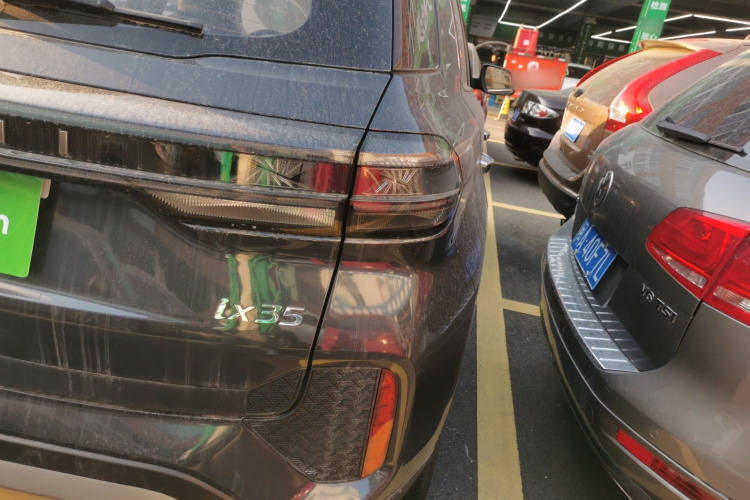 北京现代ix35 2021款 2.0L 自动两驱GLS领先版车身外观9