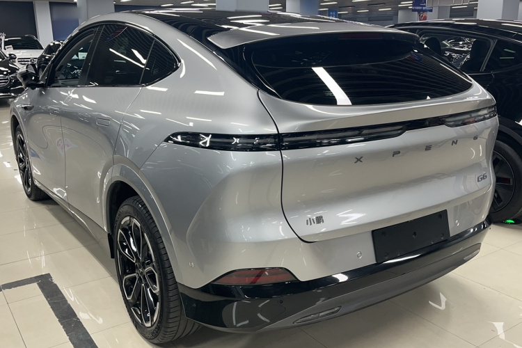 小鹏G6 2025款 625 长续航 Max 科技版车身外观6003