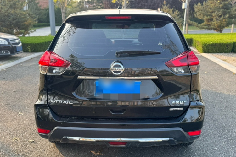 日产 奇骏 2019款 2.0L CVT智联舒适版 2WD车身外观6007