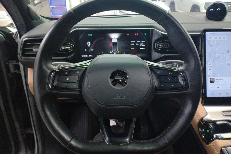 蔚来ES6 2020款 600KM 运动版中控内饰13