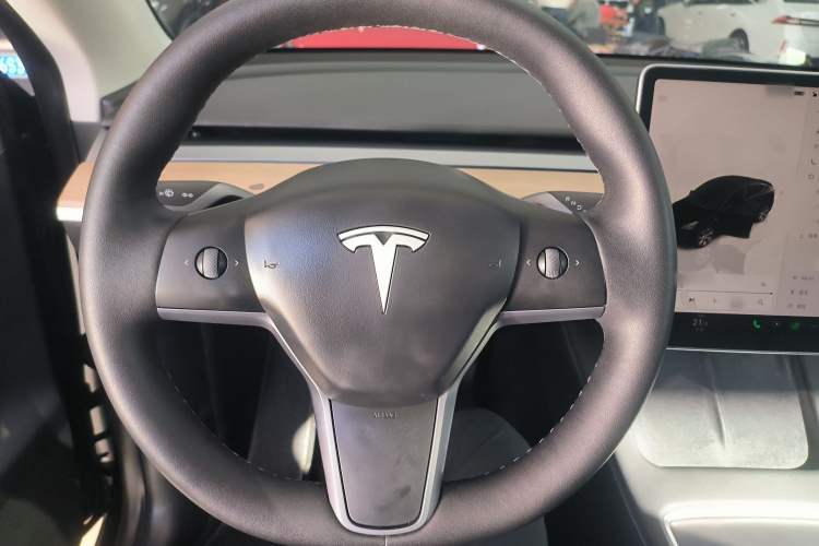 特斯拉 Model Y 2022款 后轮驱动版局部细节13