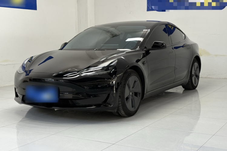 特斯拉 Model 3 2022款 后轮驱动版车身外观1