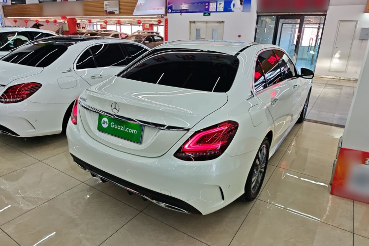 奔驰C级 2020款 C 200 L 时尚型运动版车身外观7