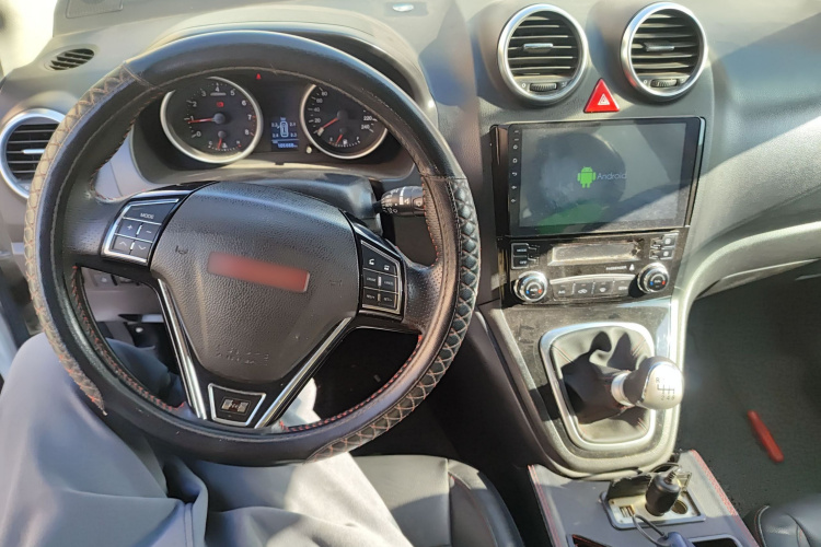 哈弗H6 2015款 升级版 1.5T 手动两驱精英型中控内饰12