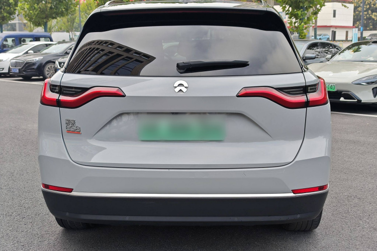 蔚来ES8 2020款 415KM 签名版 六座版车身外观6003