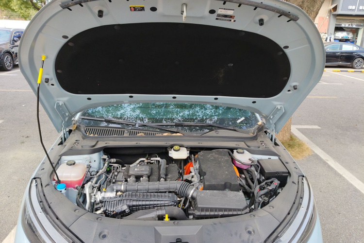 比亚迪 秦L 2024款 DM-i 120KM超越型机舱底盘24