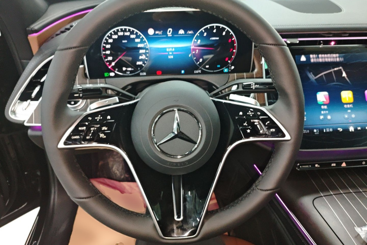 奔驰E级 2025款 改款 E 300 L 时尚型局部细节13