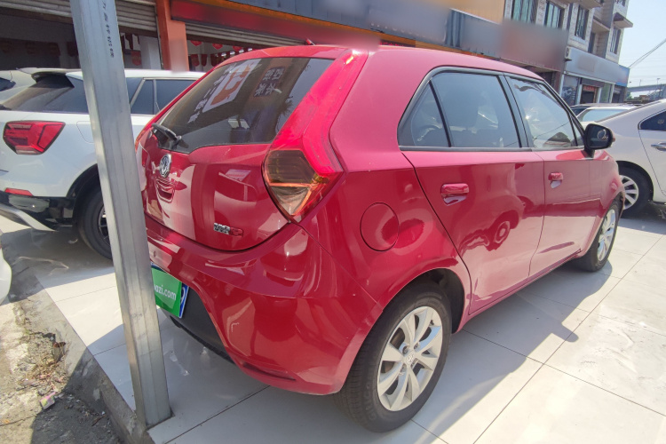 名爵3 2013款 1.5L AMT精英版车身外观6004