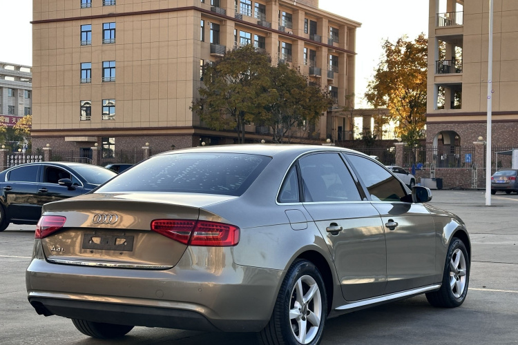 奥迪A4L 2013款 35 TFSI 自动舒适型车身外观6003